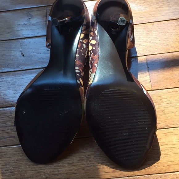 Carlos Santana heels size 7.5 - Picture 4 of 4